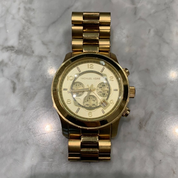 Michael Kors Oversized Runway Gold-Tone Stainless Steel Watch - Picture 1 of 6